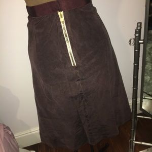 CHLOÉ VINTAGE Plum 100% Silk Midi Skirt.